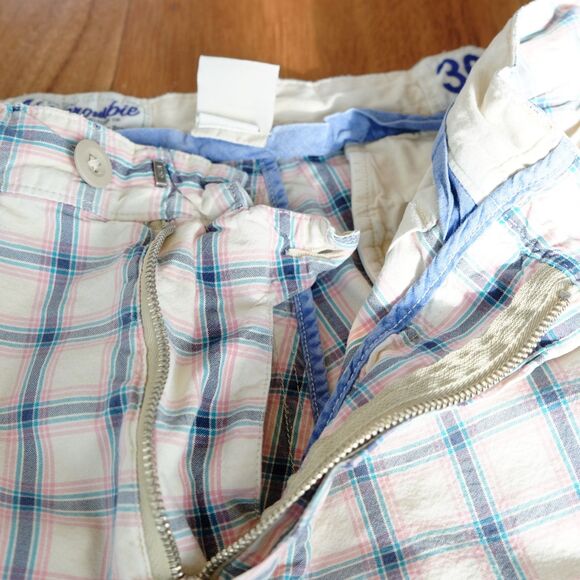 Vintage Abercrombie & Fitch Men's Bermuda Shorts Cream Pink Blue Sz 30 - Picture 11 of 16